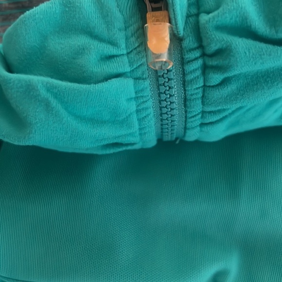 SOLD Lululemon Teal Half Zip Long Sleeve Running Top Jacket Size 12 - Picture 8 of 12